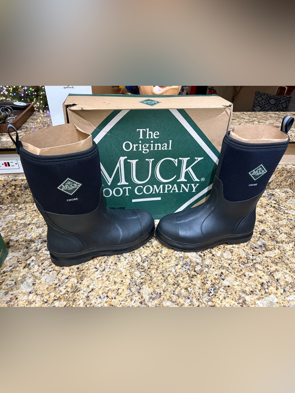 Muck Boot Chore Classic Mid Men’s Size 9 Black Waterproof Work Boots New
